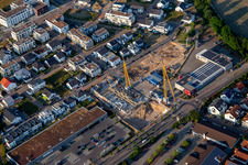 Vue aérienne de Chantier de construction Am Wall vu de l'ouest à le quartier Linkenheim in Linkenheim-Hochstetten dans le département Bade-Wurtemberg, Allemagne