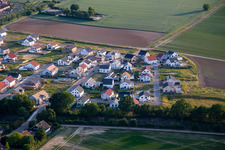 Vue aérienne de Nouvelle zone de développement à Kandel dans le département Rhénanie-Palatinat, Allemagne