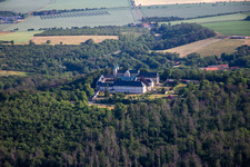 Vue aérienne de Monastère de Huysburg à le quartier Röderhof in Huy dans le département Saxe-Anhalt, Allemagne