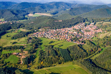 Busenberg dans le département Rhénanie-Palatinat, Allemagne vue du ciel