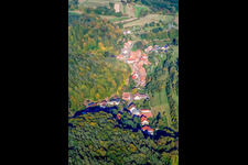 Oberschlettenbach dans le département Rhénanie-Palatinat, Allemagne vu d'un drone
