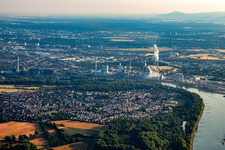 Vue aérienne de Devant le décor du GKM à Altrip dans le département Rhénanie-Palatinat, Allemagne