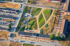Vue oblique de Espace d'accueil du Parc Spinelli de l'Exposition fédérale de jardinage Mannheim BUGA 2023 à le quartier Feudenheim in Mannheim dans le département Bade-Wurtemberg, Allemagne