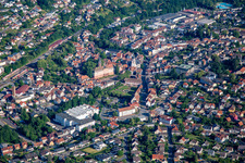 Vue aérienne de Verrouiller Erbach à le quartier Lauerbach in Erbach dans le département Hesse, Allemagne