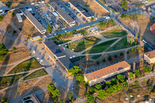 Espace d'accueil du Parc Spinelli de l'Exposition fédérale de jardinage Mannheim BUGA 2023 à le quartier Feudenheim in Mannheim dans le département Bade-Wurtemberg, Allemagne vue d'en haut