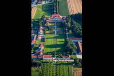 Vue aérienne de Château de Dornau à Dornava dans le département Slovénie, Slovénie