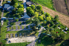 Vue aérienne de Parc pour maisons mobiles et campings Lijak à Nova Gorica dans le département Slovénie, Slovénie