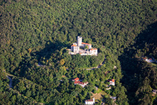 Vue aérienne de Château / Grad Rihemberk à Nova Gorica dans le département Slovénie, Slovénie