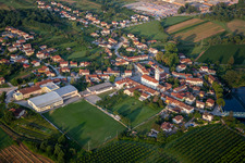 Vue aérienne de Renče-Vogrsko dans le département Slovénie, Slovénie