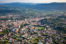 Vue aérienne de Centre-ville à Gorizia dans le département Gorizia, Italie