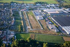 Vue aérienne de Développement de l’agrandissement de l’Interpark à le quartier Offenbach in Offenbach an der Queich dans le département Rhénanie-Palatinat, Allemagne
