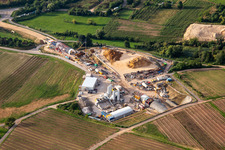 Chantier de construction de tunnels à Dörrenbach dans le département Rhénanie-Palatinat, Allemagne depuis l'avion