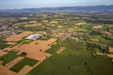 Vue aérienne de De l'ouest à le quartier Scherzheim in Lichtenau dans le département Bade-Wurtemberg, Allemagne