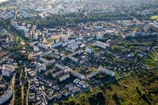 Vue aérienne de Tous. Jacqueline Aurio à le quartier Polygone Sud in Straßburg dans le département Bas Rhin, France