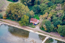 Vue aérienne de Neuburgweier, port douanier à Au am Rhein dans le département Bade-Wurtemberg, Allemagne