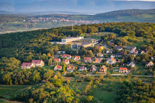 Vue aérienne de Le Bischenberg à Bischoffsheim dans le département Bas Rhin, France