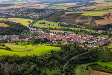 Vue aérienne de Du sud-est à Staudernheim dans le département Rhénanie-Palatinat, Allemagne