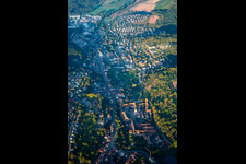 Vue oblique de Monastère Maulbronn à Maulbronn dans le département Bade-Wurtemberg, Allemagne