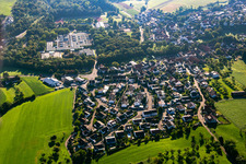 Vue aérienne de Quartier Cottenweiler in Weissach im Tal dans le département Bade-Wurtemberg, Allemagne