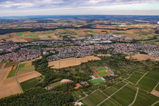 Vue aérienne de Du sud-ouest à le quartier Großgartach in Leingarten dans le département Bade-Wurtemberg, Allemagne