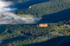 Château Fort de Fleckenstein à Lembach dans le département Bas Rhin, France d'en haut