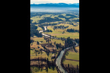 Vue aérienne de Vallée de Lössach à le quartier Gelting in Geretsried dans le département Bavière, Allemagne
