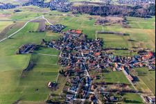 Vue aérienne de De l'est à le quartier Farchach in Berg dans le département Bavière, Allemagne