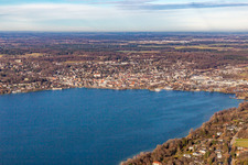Vue aérienne de Du sud-est à le quartier Percha in Starnberg dans le département Bavière, Allemagne