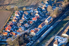 Vue aérienne de Station Winden et nouvelle zone de développement Am bhf à Winden dans le département Rhénanie-Palatinat, Allemagne