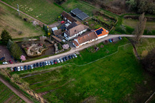 Vue aérienne de Restaurant de campagne Burrweiler Mühle am Modenbach à Burrweiler dans le département Rhénanie-Palatinat, Allemagne