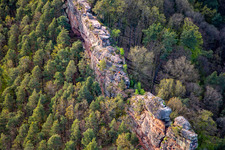 Vue oblique de Pierres de vautour Luger à Lug dans le département Rhénanie-Palatinat, Allemagne