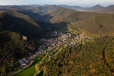 Vue aérienne de Sous le Friedrichsfelsen à Lug dans le département Rhénanie-Palatinat, Allemagne