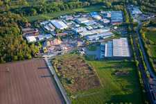 Vue aérienne de Zone industrielle de Große Ahlmühle vue du nord à Rohrbach dans le département Rhénanie-Palatinat, Allemagne