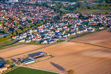 Vue aérienne de Nouvelle zone de développement à Kandel dans le département Rhénanie-Palatinat, Allemagne