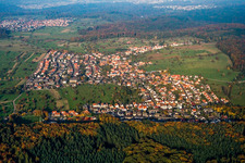 Vue aérienne de Du sud à le quartier Schöllbronn in Ettlingen dans le département Bade-Wurtemberg, Allemagne