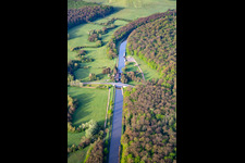 Vue aérienne de Ecluse N° 15Vibersviller sur le Canal des Houillères de la Sarre à Vibersviller dans le département Moselle, France
