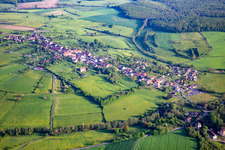 Vue aérienne de Du sud à Diedendorf dans le département Bas Rhin, France