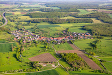 Vue aérienne de Du sud à Rimsdorf dans le département Bas Rhin, France