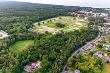 Vue aérienne de Ancien terrain de sport de l'institut de recherche de l'armée Peenemünde à Peenemünde dans le département Mecklembourg-Poméranie occidentale, Allemagne