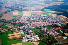 Enregistrement par drone de Quartier Hochstetten in Linkenheim-Hochstetten dans le département Bade-Wurtemberg, Allemagne