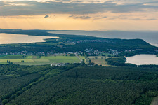 Vue aérienne de Du sud-est à le quartier Kölpinsee in Loddin dans le département Mecklembourg-Poméranie occidentale, Allemagne