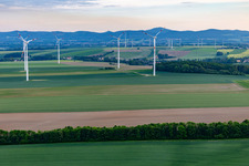 Vue aérienne de Panorama de Steinberg au parc éolien Dittelsdorf à le quartier Dittelsdorf in Zittau dans le département Saxe, Allemagne