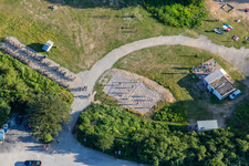 Vue aérienne de Terrain de beach-volley à Epplesee à le quartier Silberstreifen in Rheinstetten dans le département Bade-Wurtemberg, Allemagne