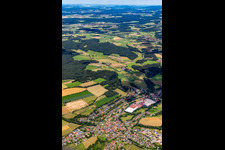 Vue aérienne de Bulles Förstina du sud-ouest à le quartier Lütter in Eichenzell dans le département Hesse, Allemagne