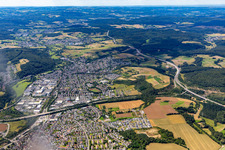 Vue aérienne de Derrière l'A480 à Aßlar dans le département Hesse, Allemagne
