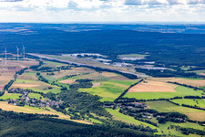 Vue aérienne de Parc d'activités TRIWO Pferdesfeld sur l'ancien aérodrome de Pferdesfeld à le quartier Dörndich in Bad Sobernheim dans le département Rhénanie-Palatinat, Allemagne