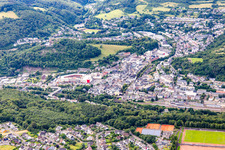 Vue aérienne de Du sud à Kirn dans le département Rhénanie-Palatinat, Allemagne