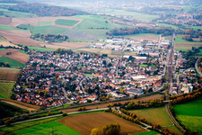 Vue aérienne de Ville du sud à Meckesheim dans le département Bade-Wurtemberg, Allemagne