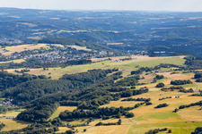 Vue aérienne de Aéroport Idar-Oberstein/Göttschied à le quartier Göttschied in Idar-Oberstein dans le département Rhénanie-Palatinat, Allemagne