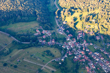 Vue oblique de Nothweiler dans le département Rhénanie-Palatinat, Allemagne